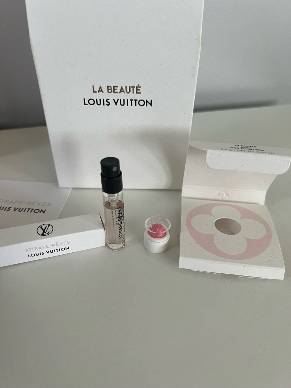 Louis Vuitton 2-piece miniature beauty set